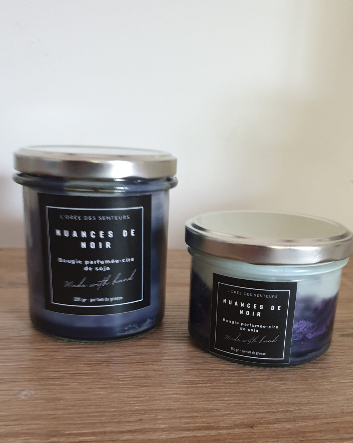 Nuances de noir - bougie parfumée à la cire de soja