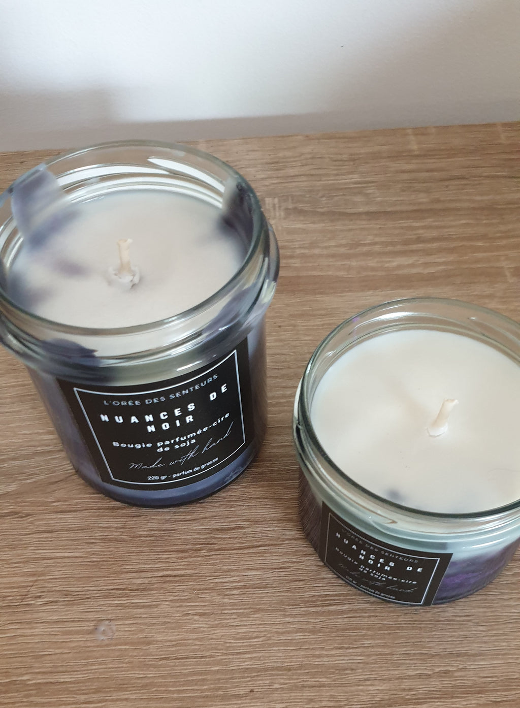 Nuances de noir - bougie parfumée à la cire de soja