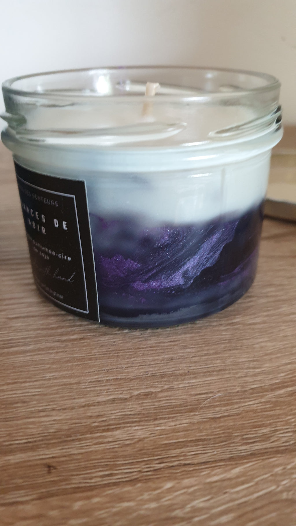 Nuances de noir - bougie parfumée à la cire de soja